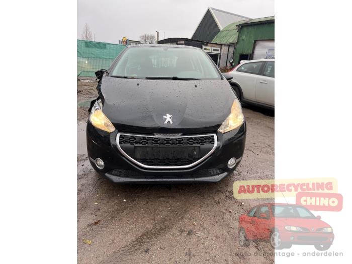Peugeot 208 I 1.2 Vti 12V PureTech 82 Sloopvoertuig (2012, Zwart)