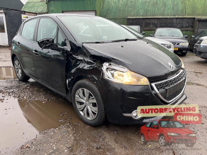 Peugeot 208 I 1.2 Vti 12V PureTech 82 Sloopvoertuig (2012, Zwart)