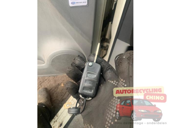 Volkswagen Caddy III 2.0 SDI Sloopvoertuig (2007, Wit)