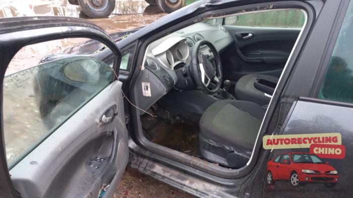 Seat Ibiza ST 1.2 TDI Ecomotive Sloopvoertuig (2010, Grijs)