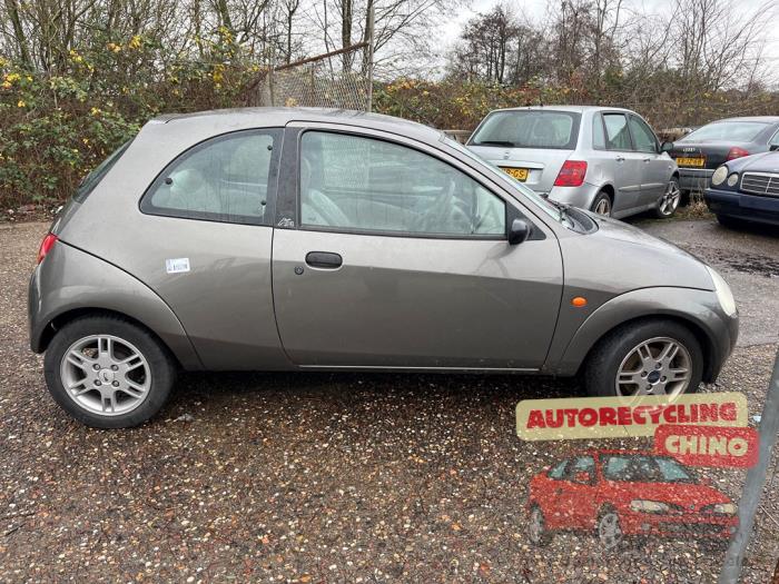 Ford Ka I 1.3i Sloopvoertuig (2001, Beige)