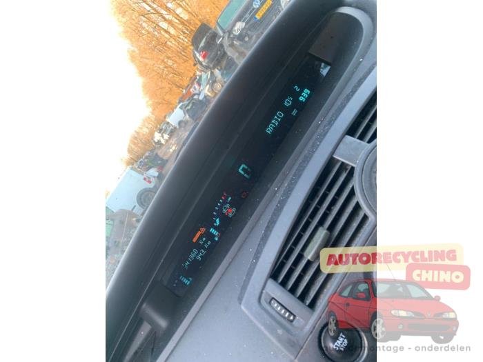 Renault Scénic II 1.6 16V Sloopvoertuig (2006, Grijs)