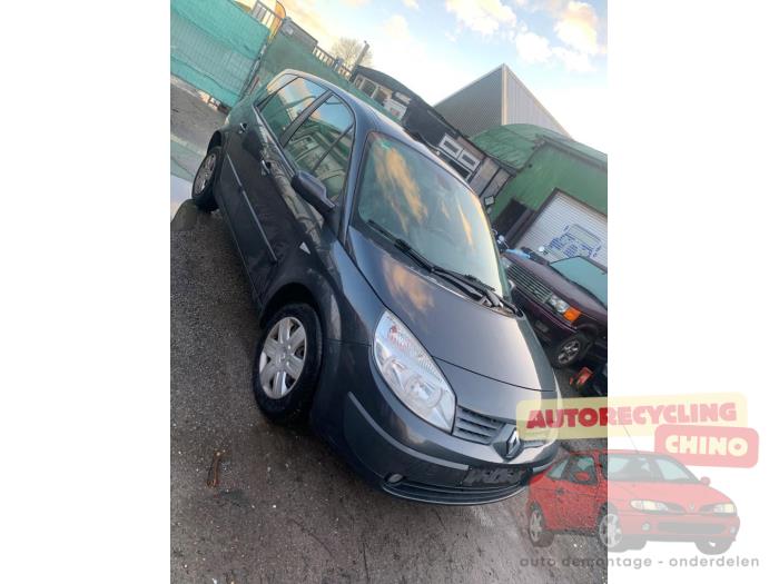 Renault Scénic II 1.6 16V Sloopvoertuig (2006, Grijs)