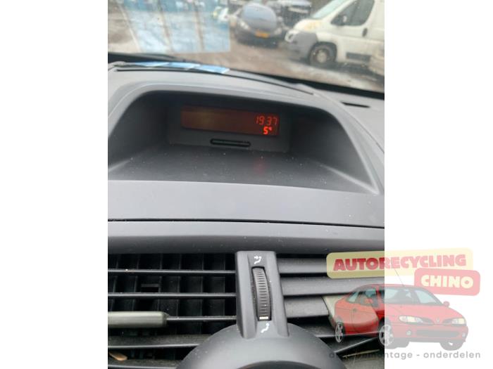 Renault Megane II CC 1.6 16V Sloopvoertuig (2004, Bruin)