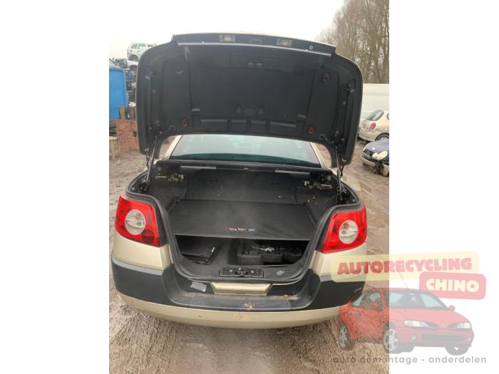 Renault Megane II CC 1.6 16V Sloopvoertuig (2004, Bruin)