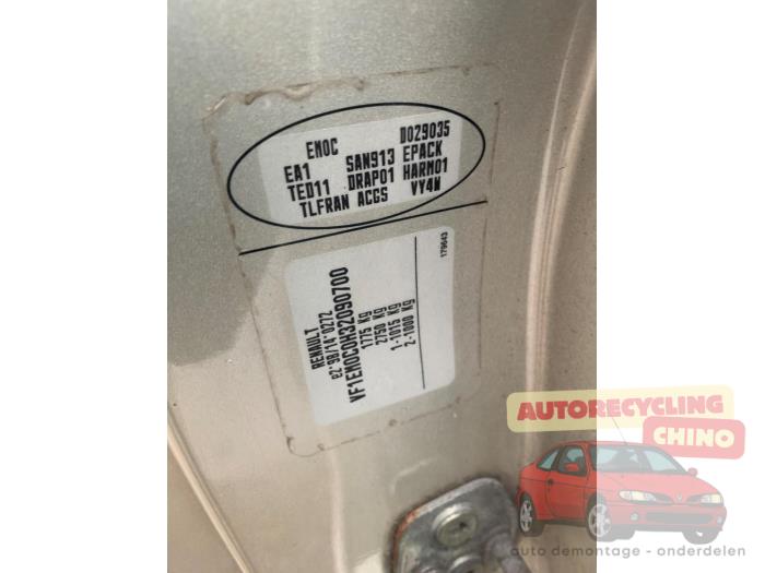 Renault Megane II CC 1.6 16V Sloopvoertuig (2004, Bruin)