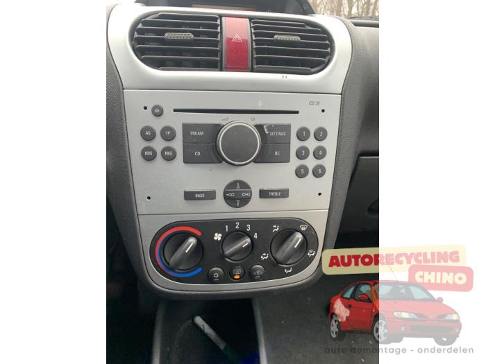 Opel Corsa C 1.2 16V Twin Port Sloopvoertuig (2006, Zwart)