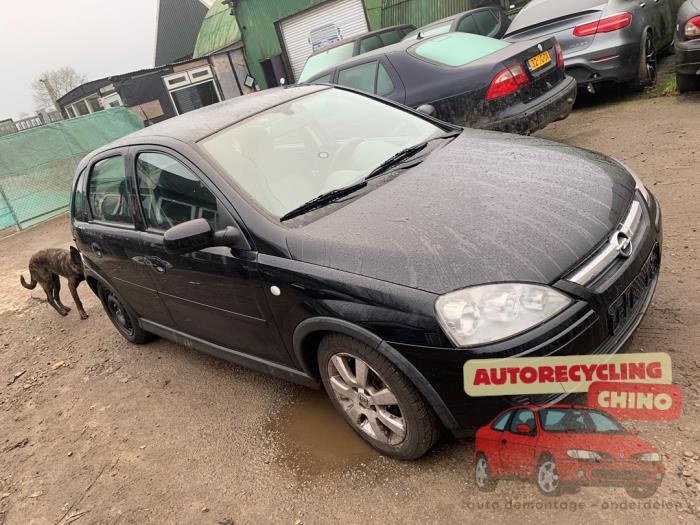 Opel Corsa C 1.2 16V Twin Port Sloopvoertuig (2006, Zwart)