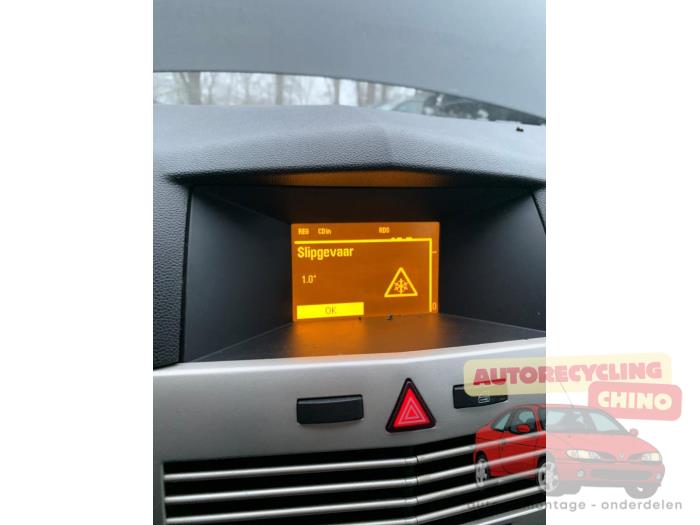 Opel Astra H GTC 1.6 16V Sloopvoertuig (2008, Zwart)