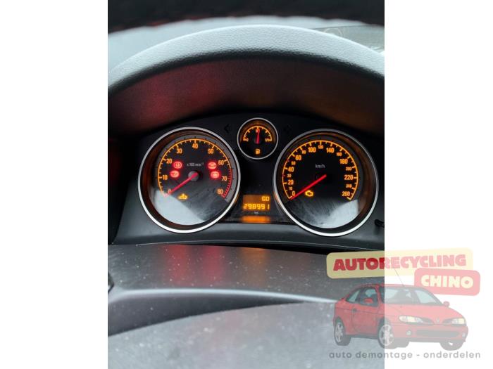 Opel Astra H GTC 1.6 16V Sloopvoertuig (2008, Zwart)