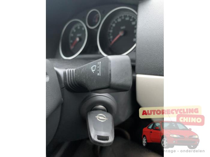 Opel Astra H GTC 1.6 16V Sloopvoertuig (2008, Zwart)