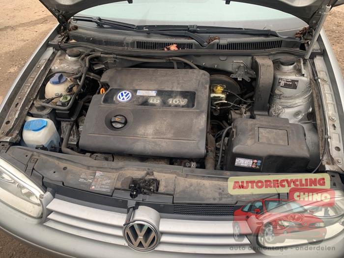 Volkswagen Golf IV 1.6 16V Sloopvoertuig (2003, Grijs)