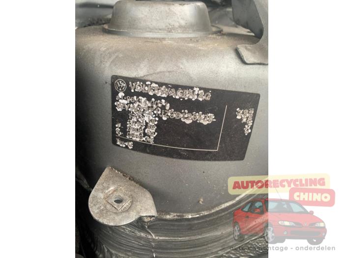 Volkswagen Golf IV 1.6 16V Sloopvoertuig (2003, Grijs)