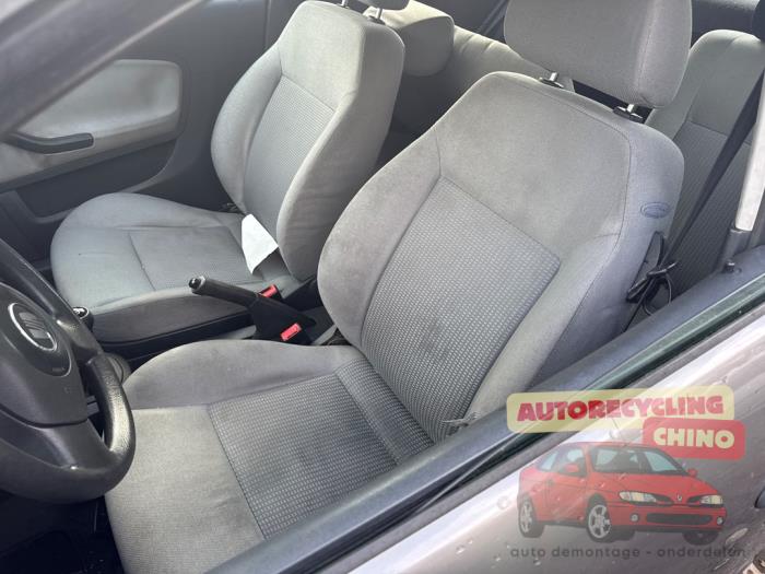 Seat Ibiza III 1.4 16V 75 Sloopvoertuig (2003, Grijs)