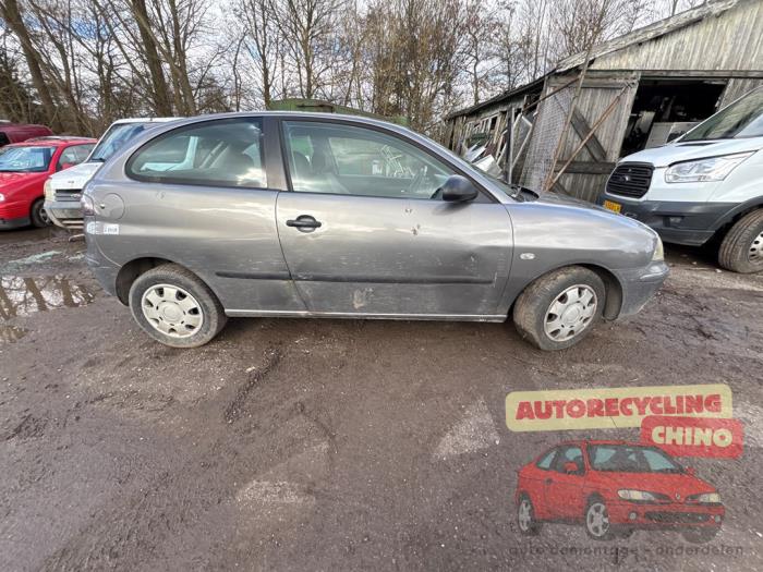 Seat Ibiza III 1.4 16V 75 Sloopvoertuig (2003, Grijs)