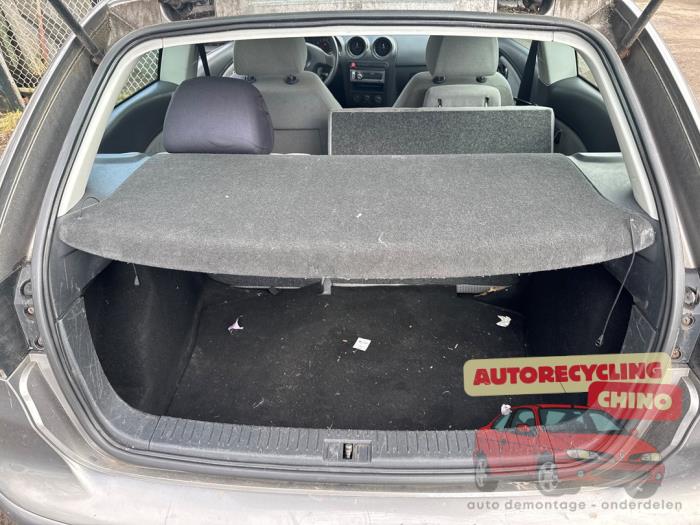 Seat Ibiza III 1.4 16V 75 Sloopvoertuig (2003, Grijs)