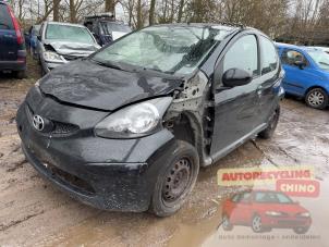 Toyota Aygo 1.0 12V VVT-i Sloopvoertuig (2006, Zwart)