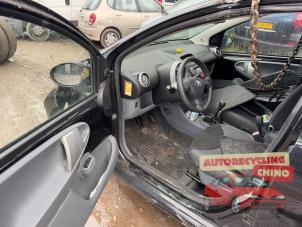 Toyota Aygo 1.0 12V VVT-i Sloopvoertuig (2006, Zwart)