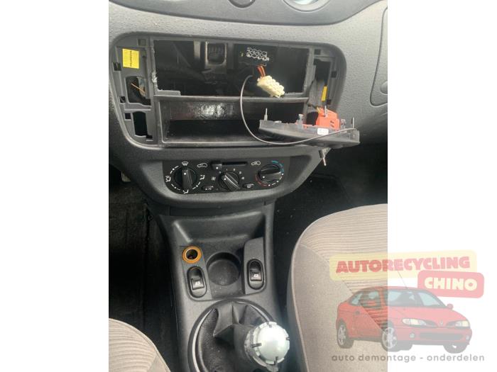 Citroen C3 1.4 Sloopvoertuig (2005, Rood)