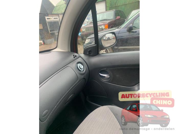 Citroen C3 1.4 Sloopvoertuig (2005, Rood)