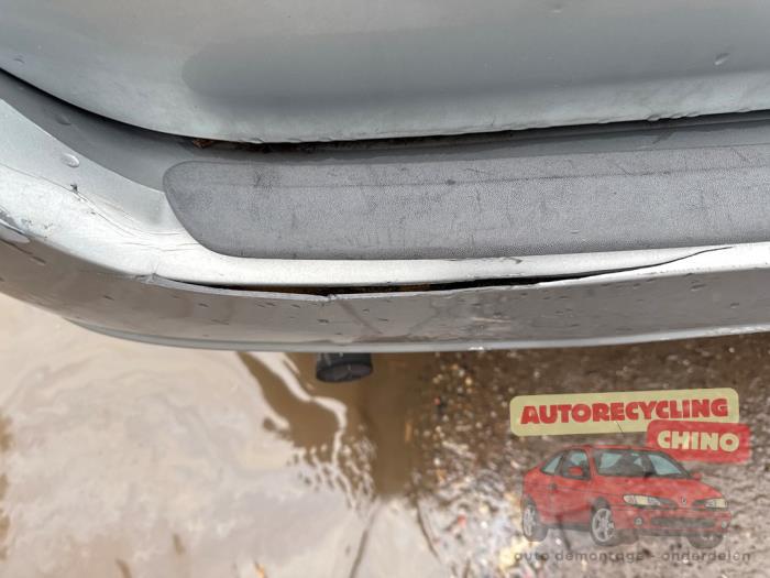 Ford Focus 1 Wagon 1.6 16V Sloopvoertuig (2002, Grijs)