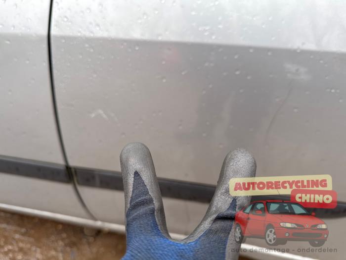 Ford Focus 1 Wagon 1.6 16V Sloopvoertuig (2002, Grijs)