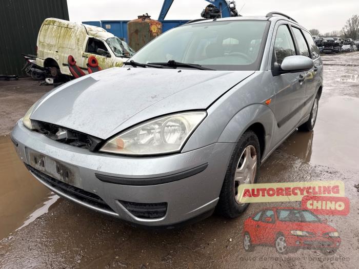 Ford Focus 1 Wagon 1.6 16V Sloopvoertuig (2002, Grijs)