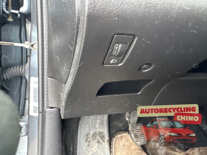 Peugeot 307 1.6 16V Sloopvoertuig (2006, Grijs)
