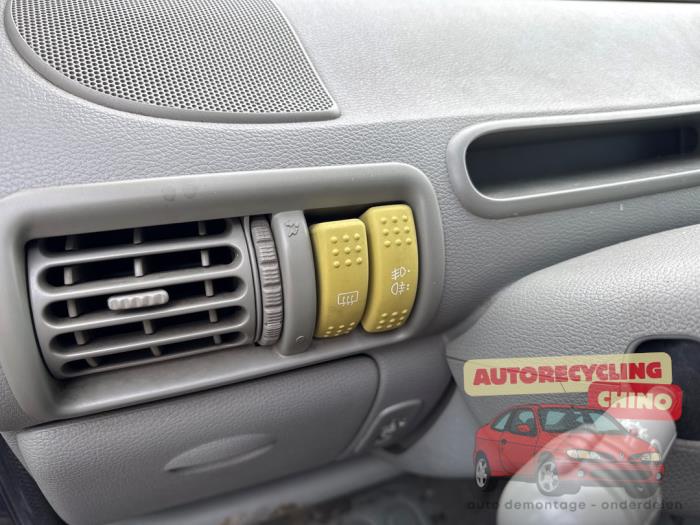 Renault Twingo 1.2 Sloopvoertuig (2000, Blauw)