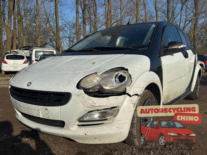 Smart Forfour 1.0 12V Sloopvoertuig (2006, Zwart)