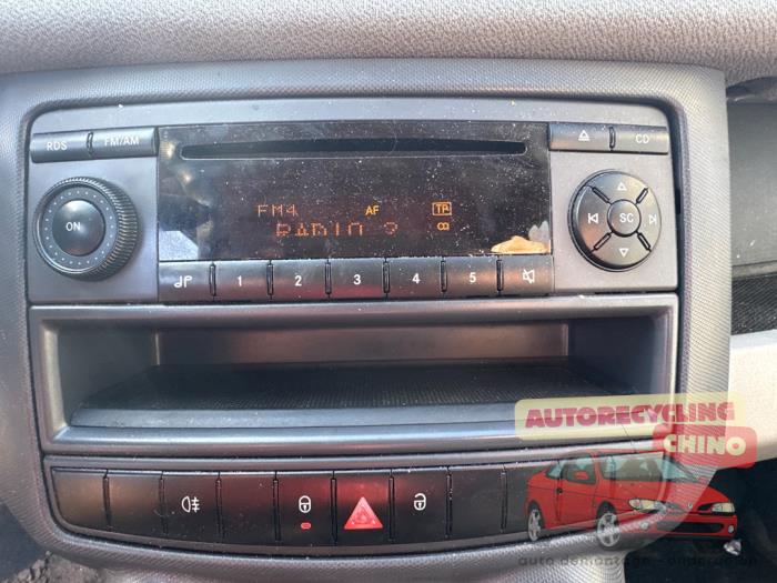 Smart Forfour 1.0 12V Sloopvoertuig (2006, Zwart)