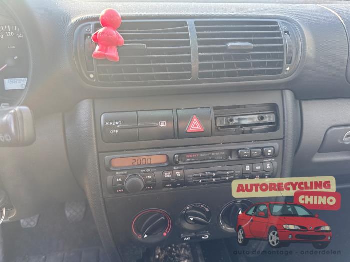 Seat Leon 1.6 16V Sloopvoertuig (2003, Beige)