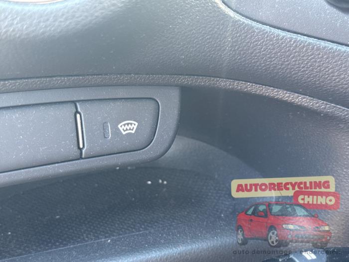 Kia Carens III 2.0i CVVT 16V Sloopvoertuig (2006, Grijs)