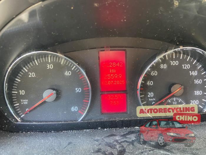 Volkswagen Crafter 2.5 TDI 30/35/50 Occasion (2010, Wit)