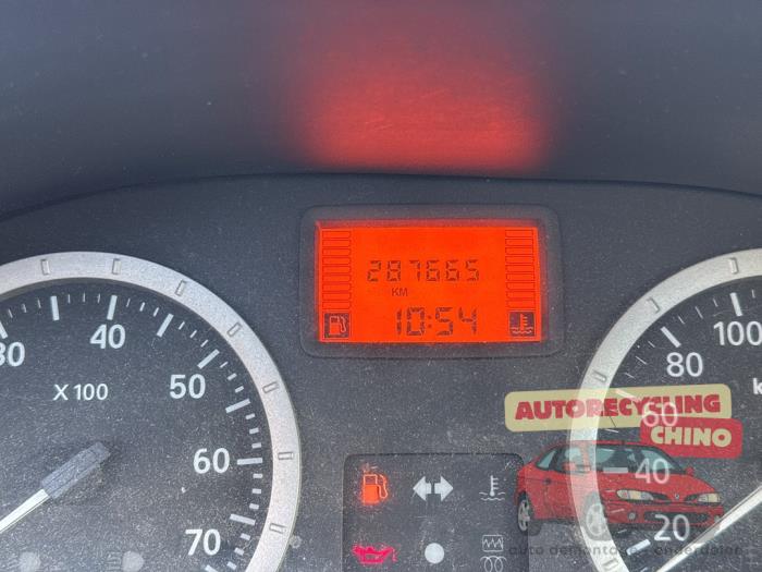 Dacia Logan MCV 1.6 16V Sloopvoertuig (2008, Beige)