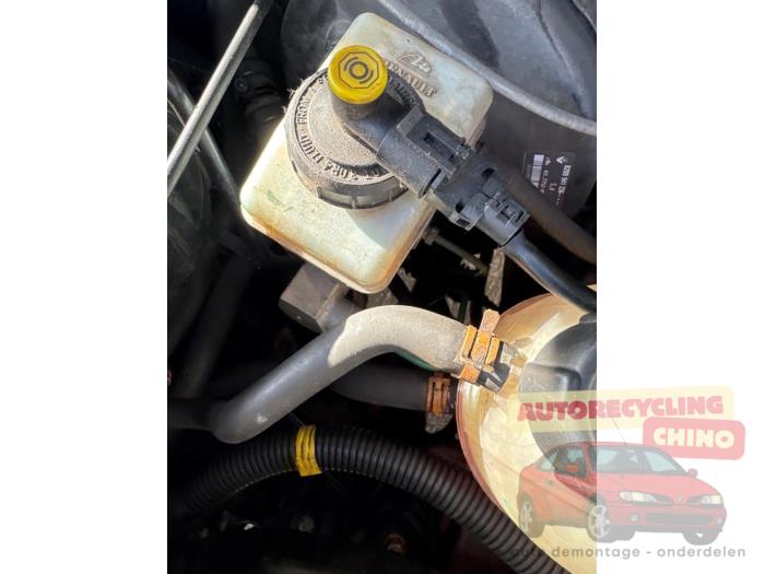 Dacia Logan MCV 1.6 16V Sloopvoertuig (2008, Beige)