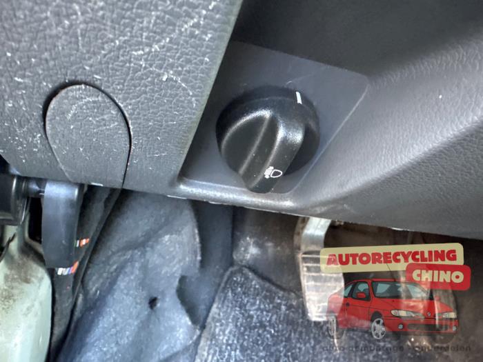 Dacia Logan MCV 1.6 16V Sloopvoertuig (2008, Beige)