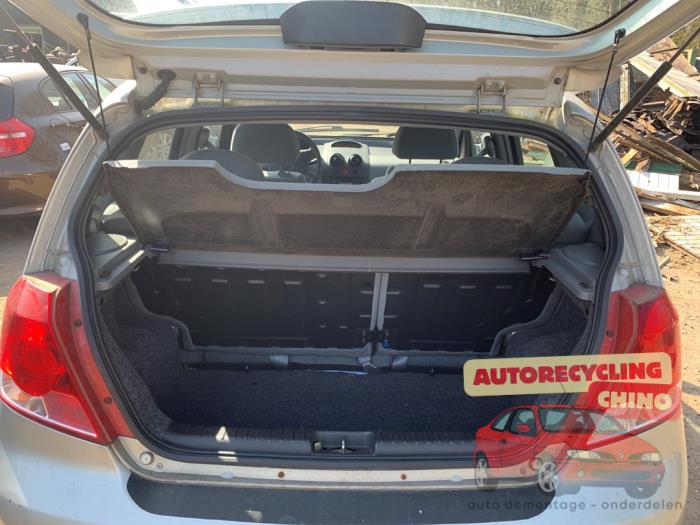 Daewoo Kalos 1.4 16V Sloopvoertuig (2003, Grijs)
