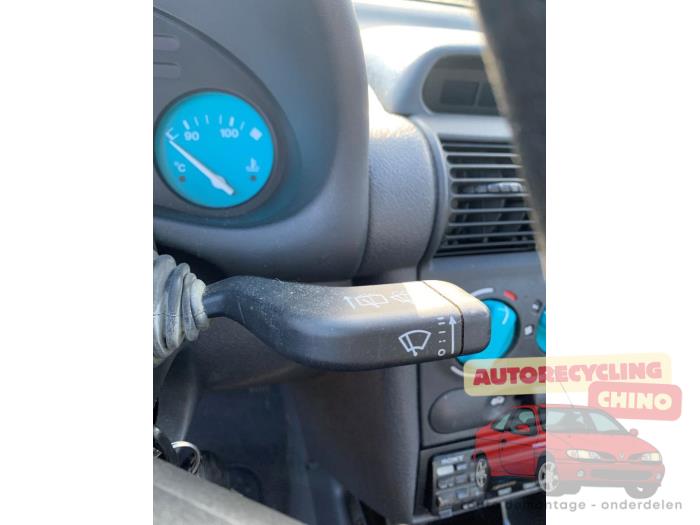 Opel Corsa B 1.4i Swing,Joy,Sport,GLS Sloopvoertuig (1995, Grijs)