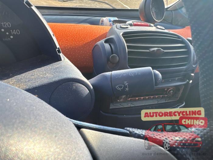 Smart City-Coupé 0.6 Turbo i.c. Smart&Pulse Sloopvoertuig (1999, Zwart, Oranje)