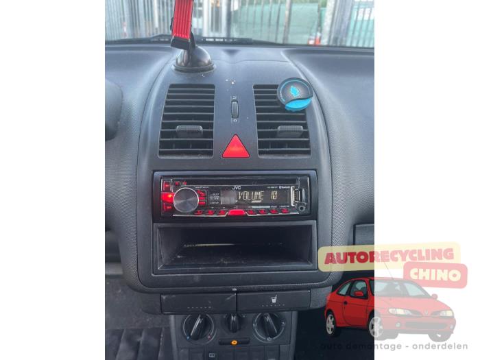 Volkswagen Lupo 1.4 16V 75 Sloopvoertuig (2003, Groen)