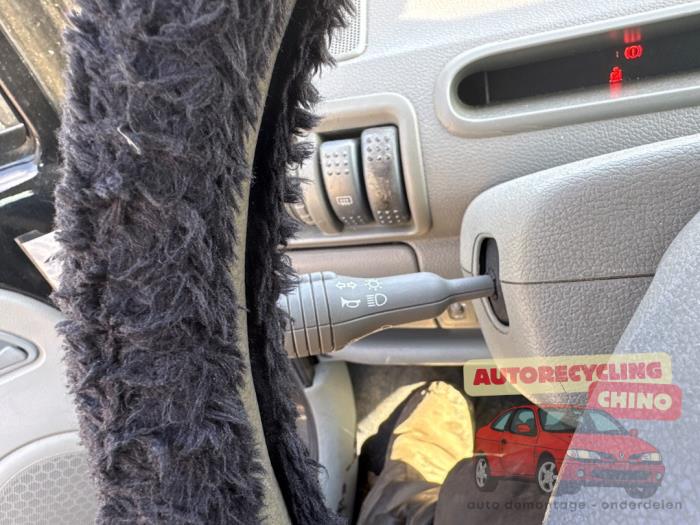 Renault Twingo 1.2 Sloopvoertuig (2002, Zwart)