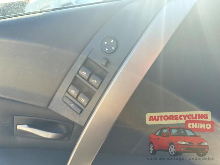 BMW 5 serie Touring 525d 24V Sloopvoertuig (2004, Grijs)