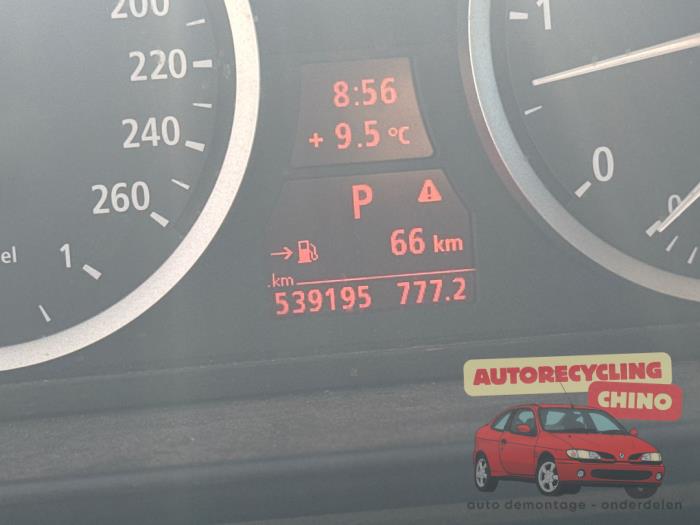 BMW 5 serie Touring 525d 24V Sloopvoertuig (2004, Grijs)