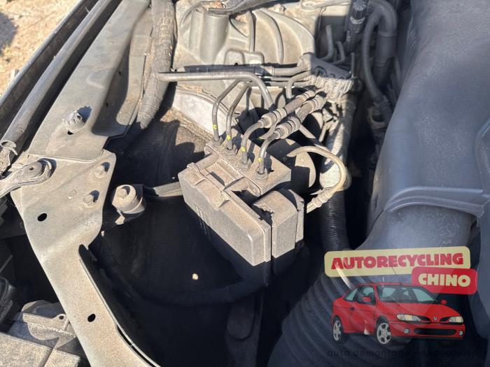 BMW 5 serie Touring 525d 24V Sloopvoertuig (2004, Grijs)