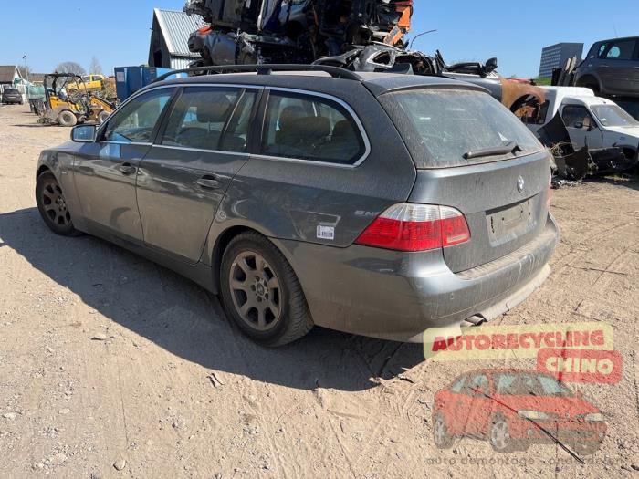 BMW 5 serie Touring 525d 24V Sloopvoertuig (2004, Grijs)