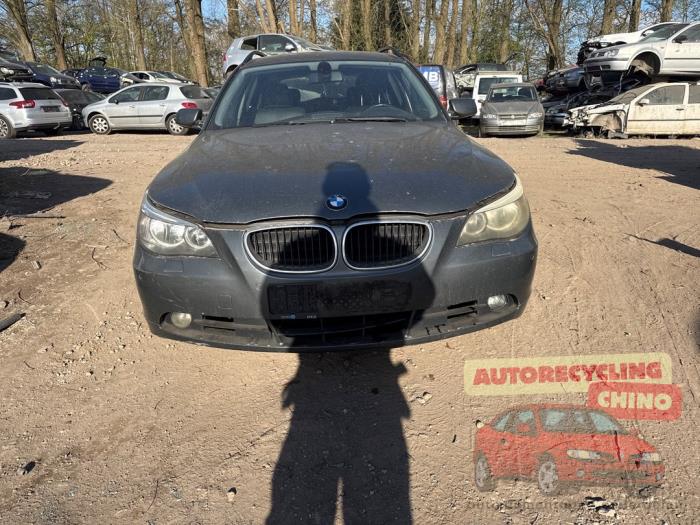 BMW 5 serie Touring 525d 24V Sloopvoertuig (2004, Grijs)