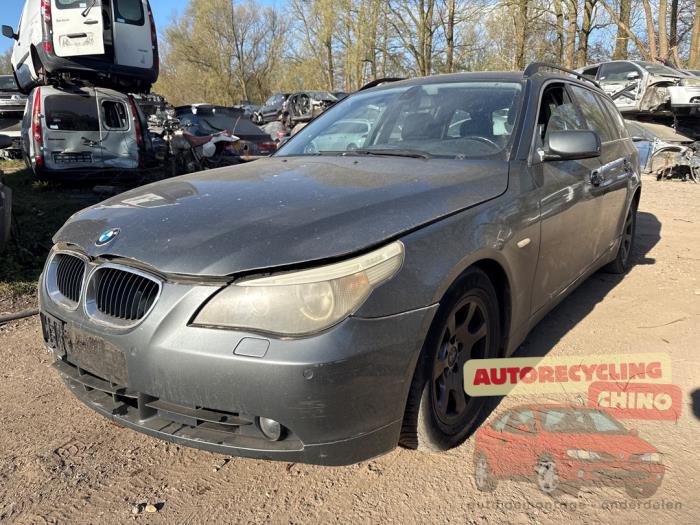 BMW 5 serie Touring 525d 24V Sloopvoertuig (2004, Grijs)