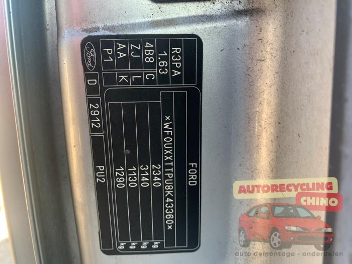 Ford Transit Connect 1.8 TDCi 90 Sloopvoertuig (2010, Zilvergrijs)