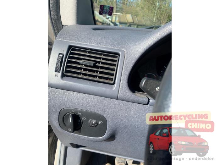 Ford Transit Connect 1.8 TDCi 90 Sloopvoertuig (2010, Zilvergrijs)